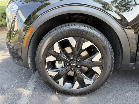 Certified 2023 Kia Sportage X-Line w/ X-Line Premium Package AWD/4WD image 35