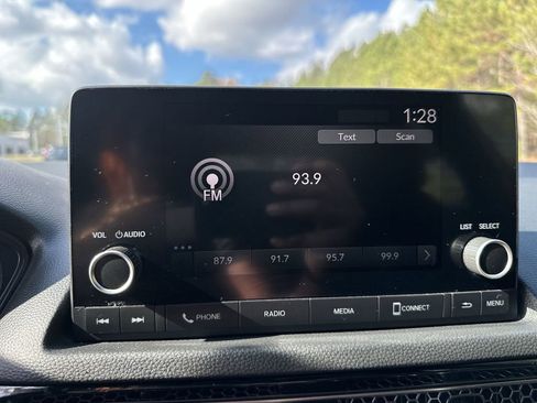 Used 2022 Honda Civic Sport image 12