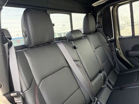 New 2026 Jeep Gladiator Rubicon image 34