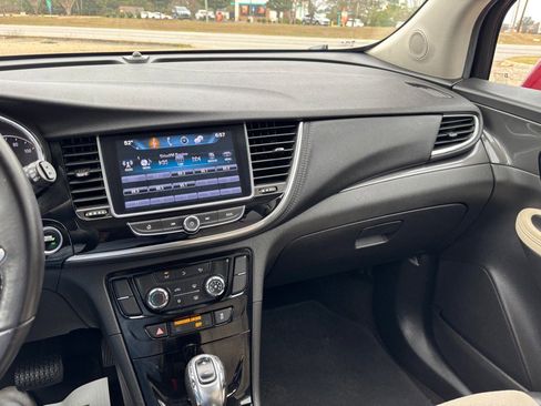 Used 2018 Buick Encore Preferred image 11