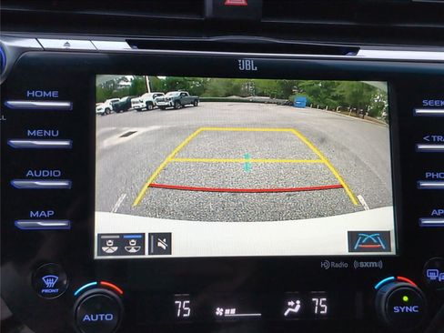 Used 2020 Toyota Camry XSE image 16