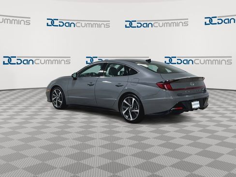 Used 2023 Hyundai Sonata SEL Plus image 6