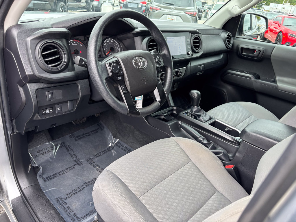 Used 2022 Toyota Tacoma SR w/ SR Convenience Package RWD image 17