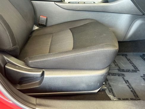 Used 2024 Nissan Sentra SV image 24