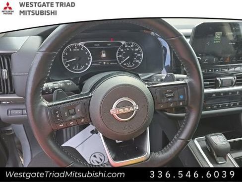 Used 2022 Nissan Pathfinder SL w/ Cargo Package image 12