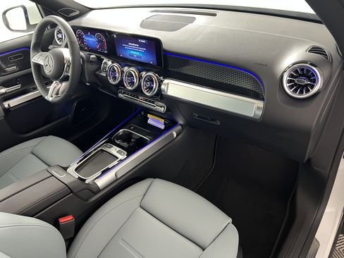 New 2026 Mercedes-Benz GLB 250 4MATIC image 27