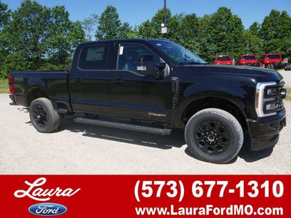 New 2026 Ford F250 Lariat w/ Black Appearance Package
