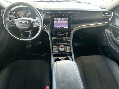 Used 2023 Jeep Grand Cherokee L Laredo AWD/4WD image 24