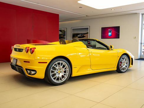 Used 2007 Ferrari F430 Spider RWD image 6