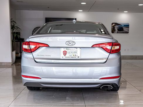 Used 2015 Hyundai Sonata SE FWD image 13
