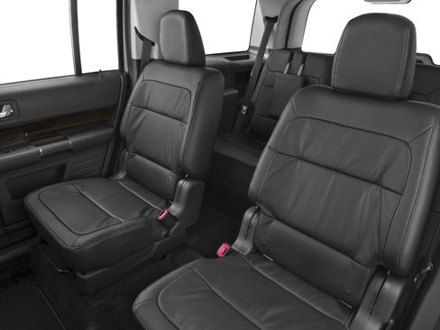 Used 2018 Ford Flex SEL w/ Class III Trailer Tow Package FWD image 8