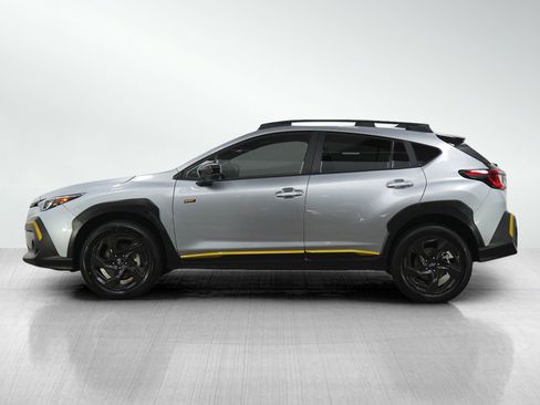 Used 2025 Subaru Crosstrek 2.5i Sport AWD/4WD image 2
