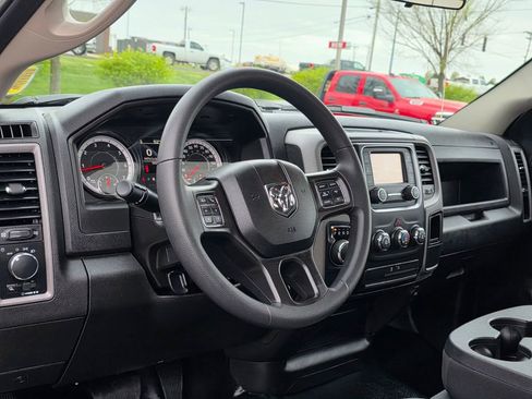 Used 2022 RAM 1500 Tradesman w/ Power & Remote Entry Group image 10