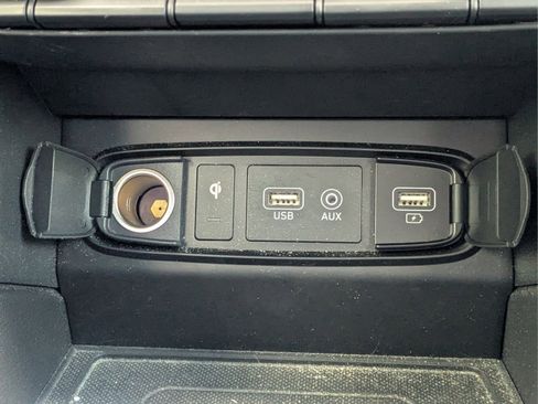 Used 2020 Hyundai Santa Fe SEL FWD image 22