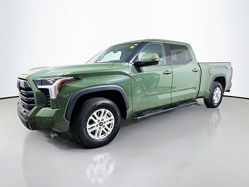 Used 2023 Toyota Tundra SR5 w/ SR5 Premium Package AWD/4WD image 3