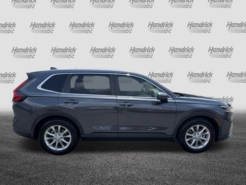 Used 2025 Honda CR-V EX image 11