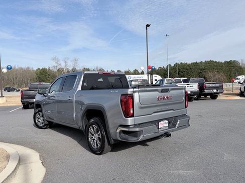 Used 2025 GMC Sierra 1500 SLT image 7