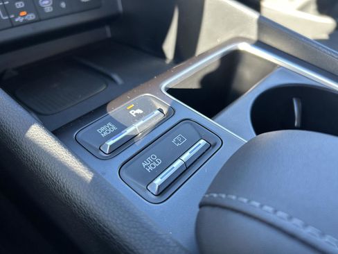 Certified 2024 Hyundai Sonata Limited image 21