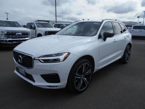 Used 2020 Volvo XC60 T6 R-Design w/ Protection Package Premier image 1