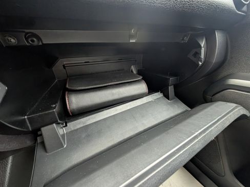 Used 2022 Toyota Tacoma SR image 30