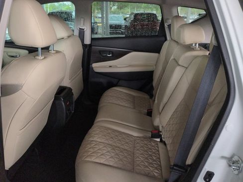 Certified 2024 Nissan Murano Platinum w/ Cargo Package FWD image 14