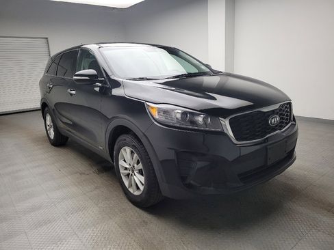 Used 2020 Kia Sorento LX image 13