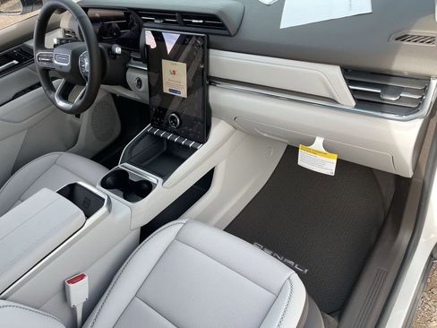 New 2026 GMC Terrain Denali image 30