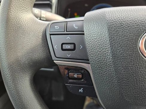 Used 2025 Toyota Camry LE FWD image 19