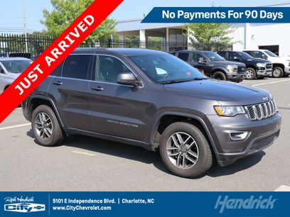 Used 2019 Jeep Grand Cherokee Laredo w/ Laredo X Package
