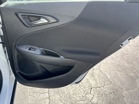 Used 2024 Chevrolet Malibu LT image 16