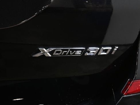 Used 2021 BMW X3 xDrive30i w/ Executive Package image 40
