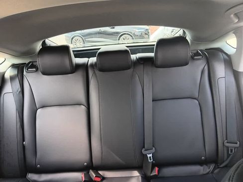 Used 2023 Acura Integra image 11