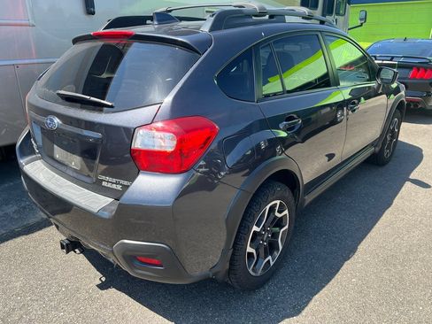 Used 2016 Subaru Crosstrek 2.0i Premium AWD/4WD image 3
