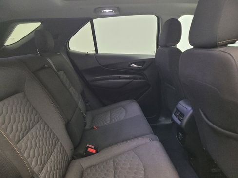 Used 2019 Chevrolet Equinox LT w/ Sun & Navigation Package image 19