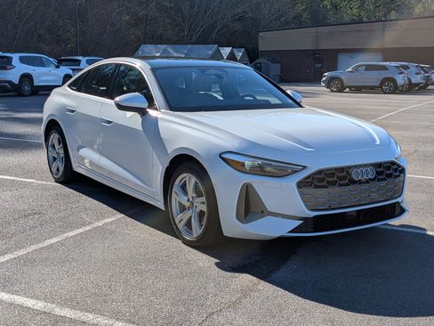 Used 2025 Audi A5 2.0T Premium w/ Convenience Package image 11