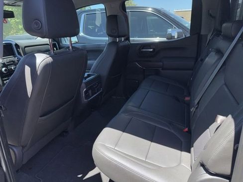 Used 2021 GMC Sierra 1500 SLT w/ SLT Premium Plus Package AWD/4WD image 7