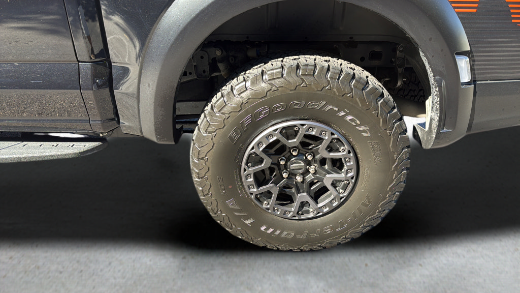 Used 2026 Ford F150 Raptor AWD/4WD image 16