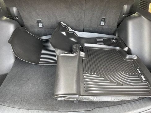 Used 2020 Honda CR-V EX image 19