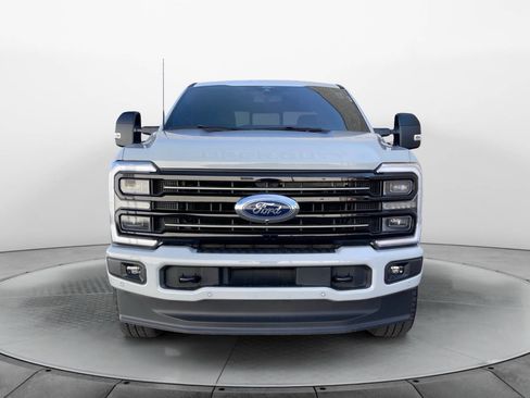Used 2025 Ford F350 Platinum image 7