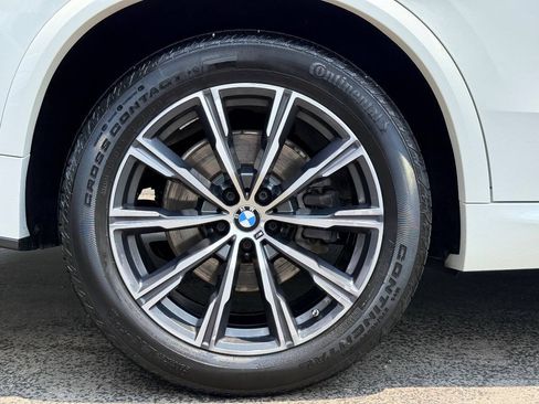 Used 2019 BMW X5 xDrive40i AWD/4WD image 11