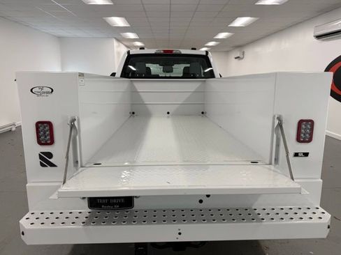 New 2026 Ford F250 XL w/ XL Chrome Package image 8