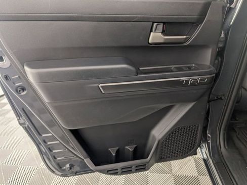 Used 2025 Toyota Tacoma TRD Sport image 27