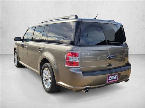 Used 2014 Ford Flex SE image 8