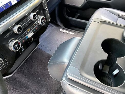 Used 2021 Ford F150 Lariat image 15