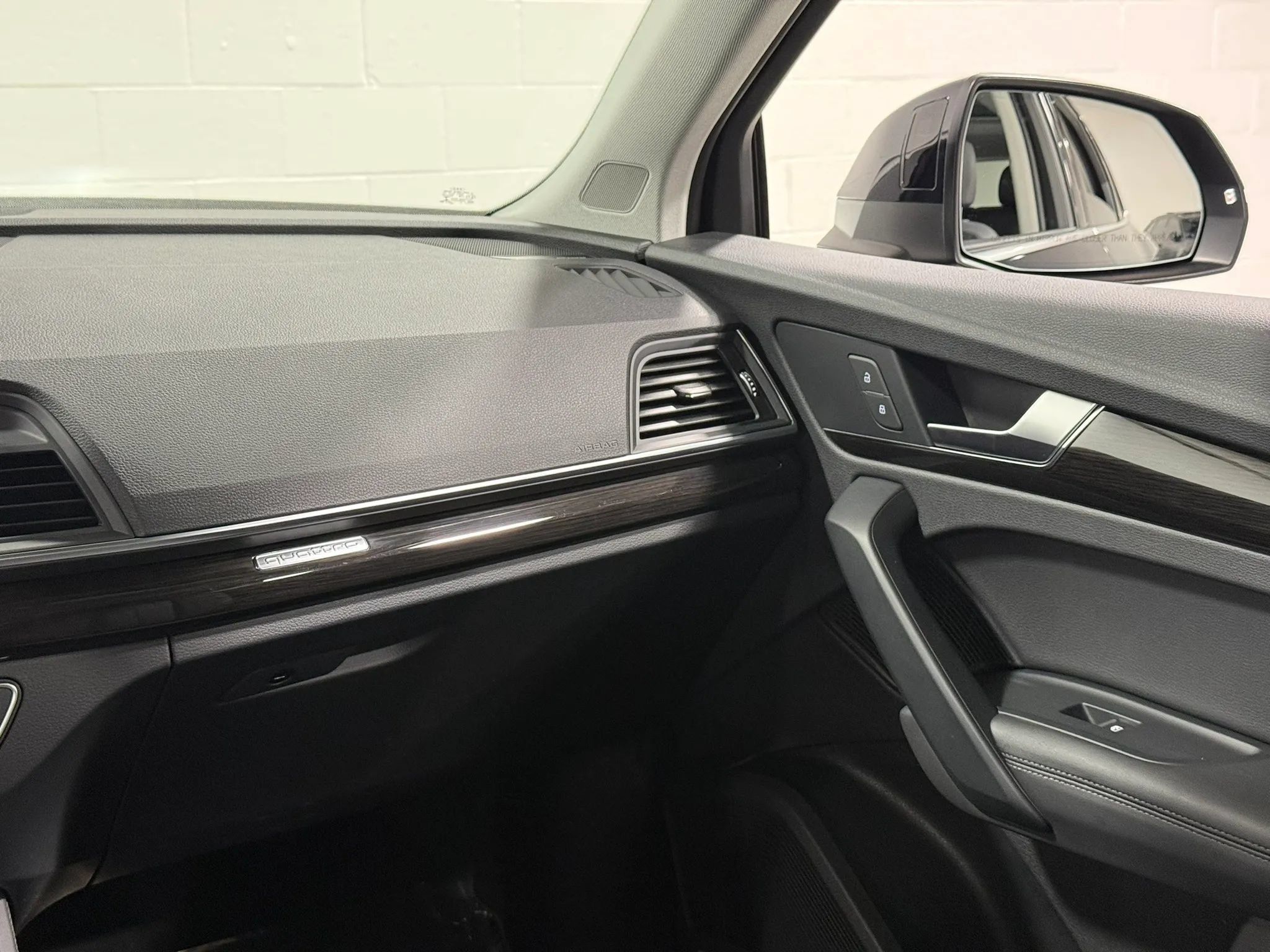 Used 2019 Audi Q5 2.0T Premium Plus AWD/4WD image 44