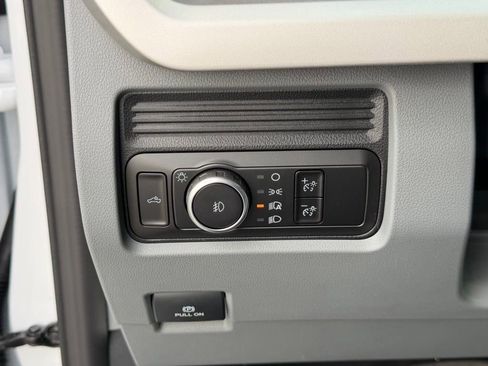 New 2026 Ford F550 2WD Regular Cab Super Duty image 19