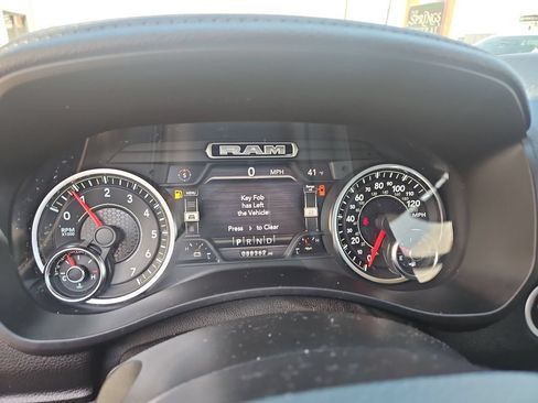 Used 2021 RAM 2500 Laramie AWD/4WD image 15