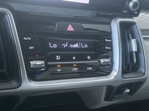 Certified 2023 Kia Sorento S FWD image 20