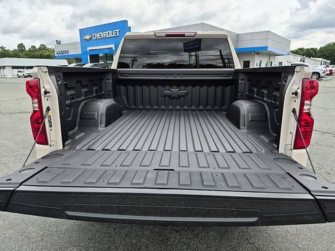 New 2026 Chevrolet Silverado 1500 Custom Trail Boss w/ Dark Appearance Package AWD/4WD image 31