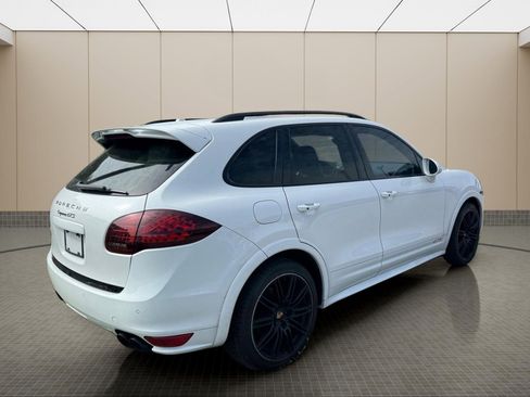 Used 2014 Porsche Cayenne GTS AWD/4WD image 15